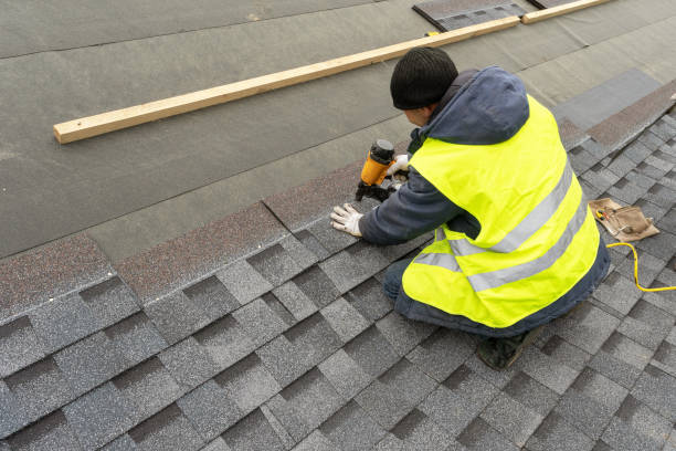 Best Roofing Contractor Near Me  in St Ignace, MI